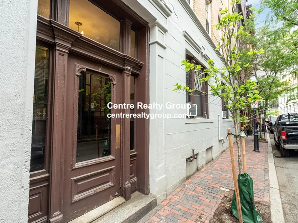 9 Myrtle St, Boston, MA