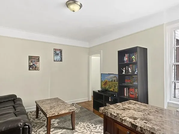 141 Columbia Heights image 1 of 19