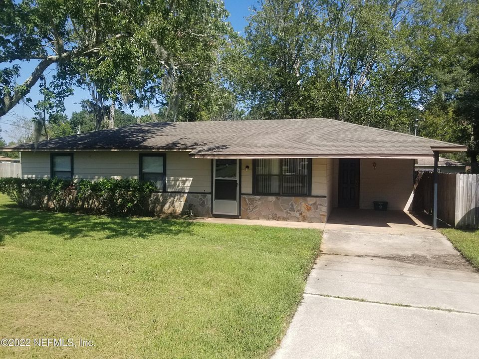1st image of 430 Roberts St