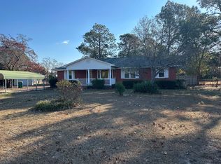 6067 Lexington Dr, Hope Mills, NC 28348