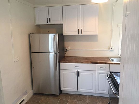 2nd image of 3840 N Newton St