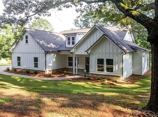 111 Hollis St, Covington, GA 30014