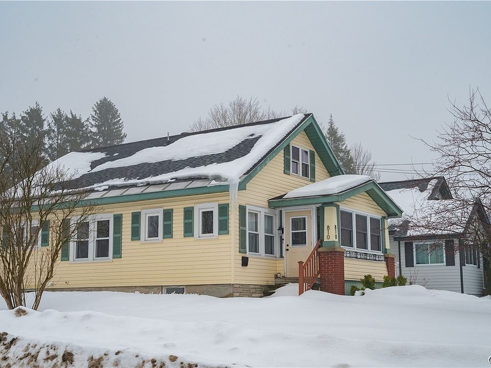 1st image of 810 Turin St