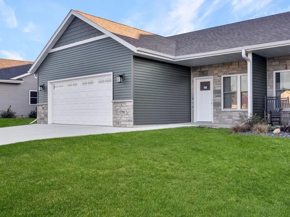 1791 Edgewood ROAD #11, Kewaskum, WI 53040