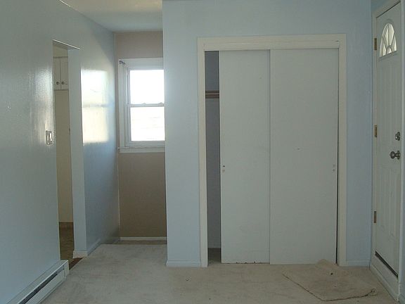 5th image of 650 Collfield Ave #2