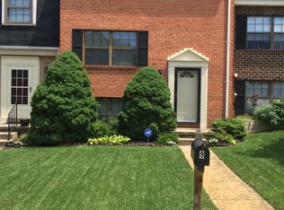 9 Kimball Ridge Ct, Baltimore, MD 21228