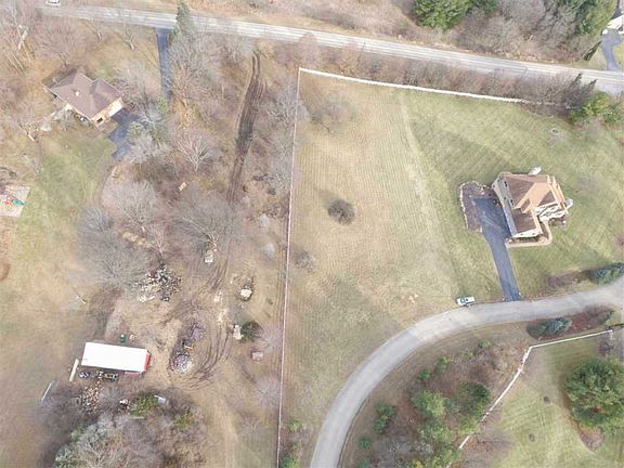 2nd image of 953 Centerbridge Ln