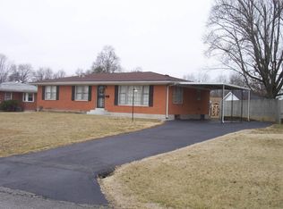 9306 Hacienda Dr, Louisville, KY 40272