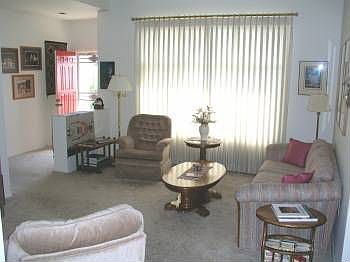 4th image of 20015 N Greenview Dr