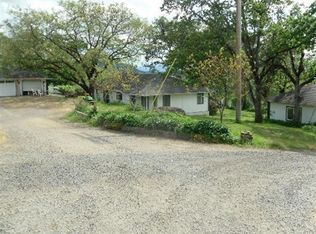 15644 Highway 62, Eagle Point, OR 97524