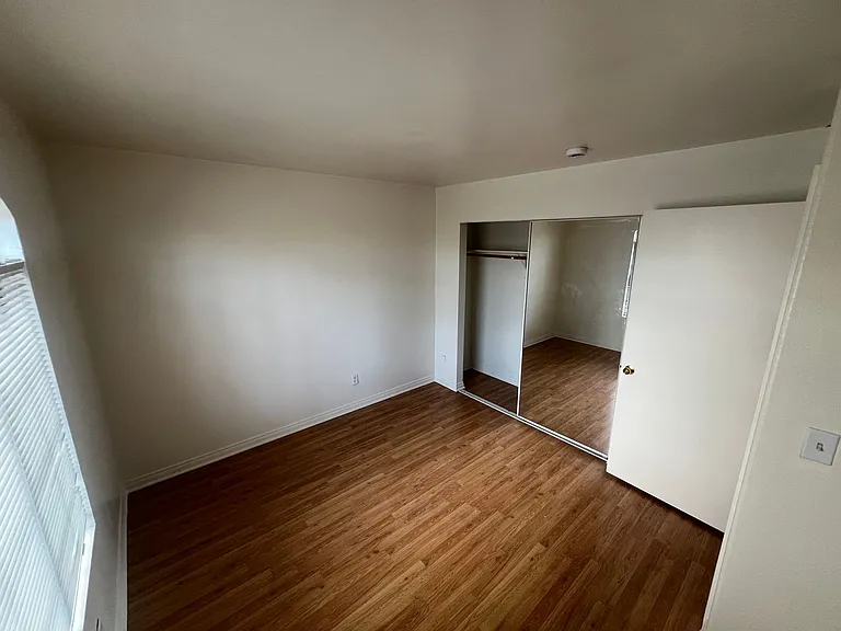 8112 Autumn Star Ave — Photo 37