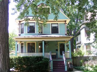 313 S Taylor Ave, Oak Park, IL 60302