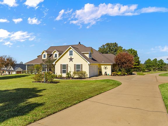 2nd image of 5270 Saddle Ridge Ct