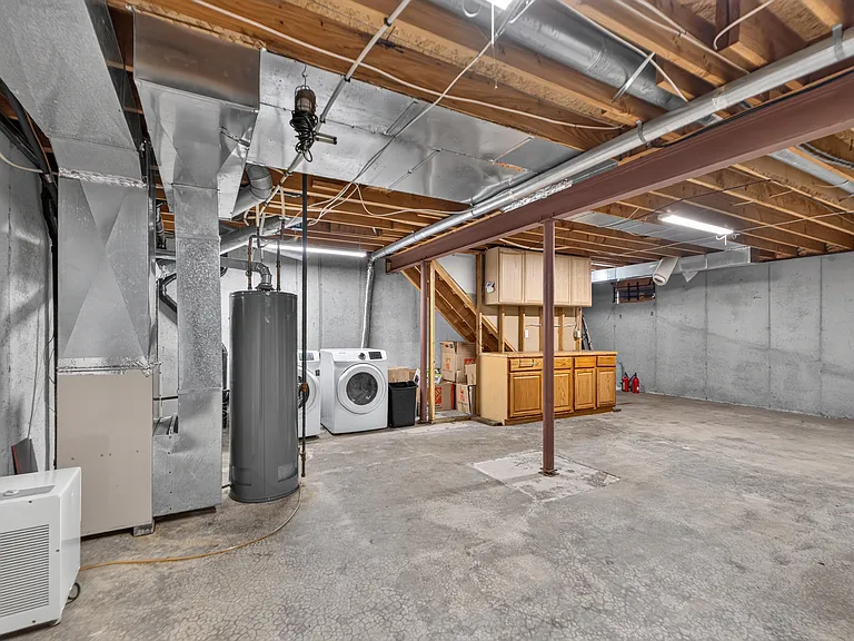 14802 Robinson St — Photo 28