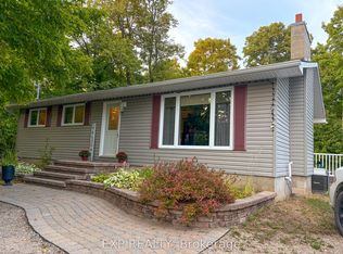 1118 Francis St, Greater Madawaska, ON K0J1H0