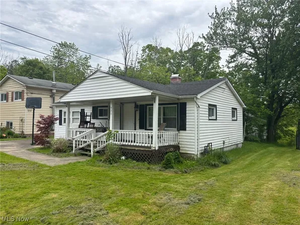 975 East Blvd, Aurora, OH 44202