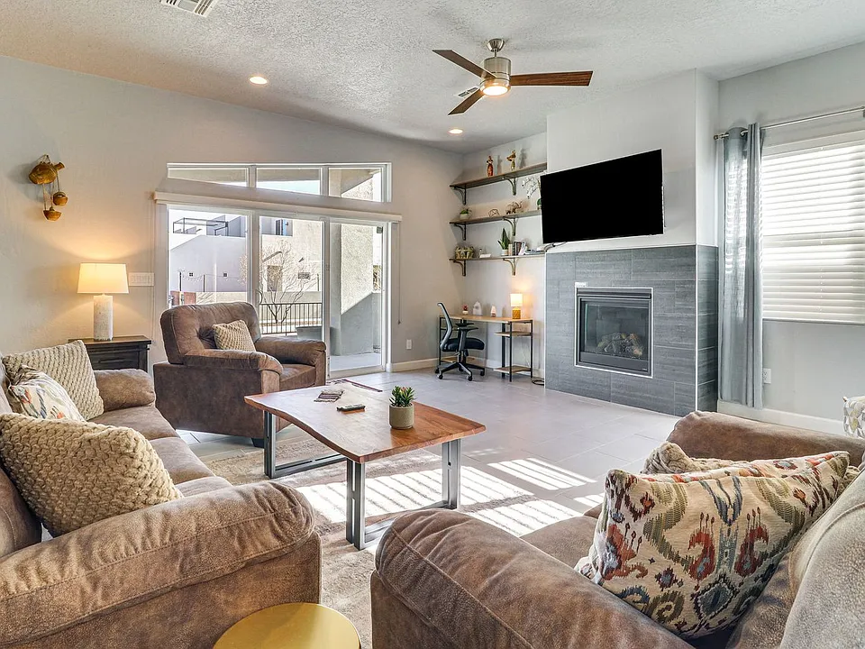 2608 Okeefe Ave SE #ID1625081P