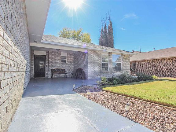 3rd image of 3216 Sunrise Ave