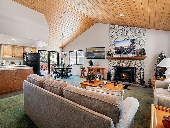 3rd image of 256 Turlock Dr