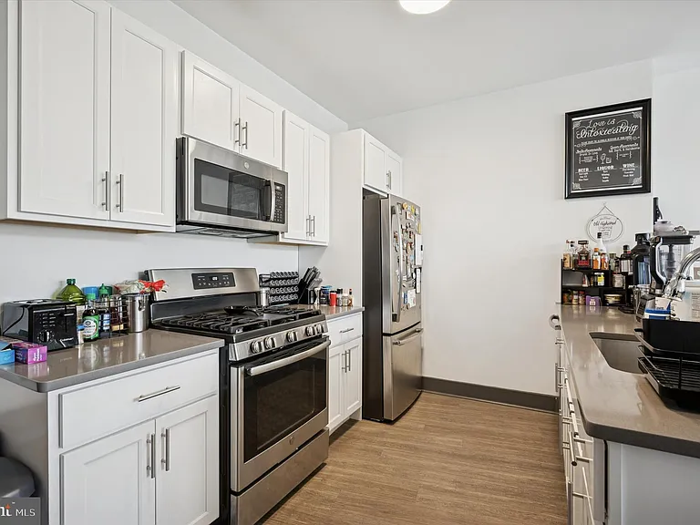 124 Levering St #26-2A — Photo 6