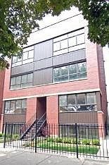 1st image of 3322 W Eastwood Ave #2