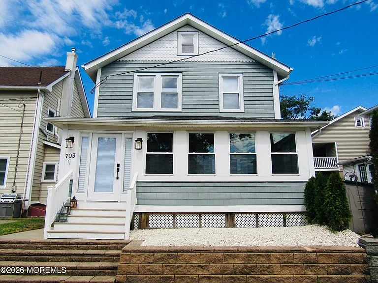 703 Central Ave — Photo 1