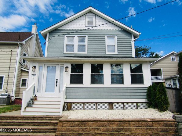 703 Central Ave