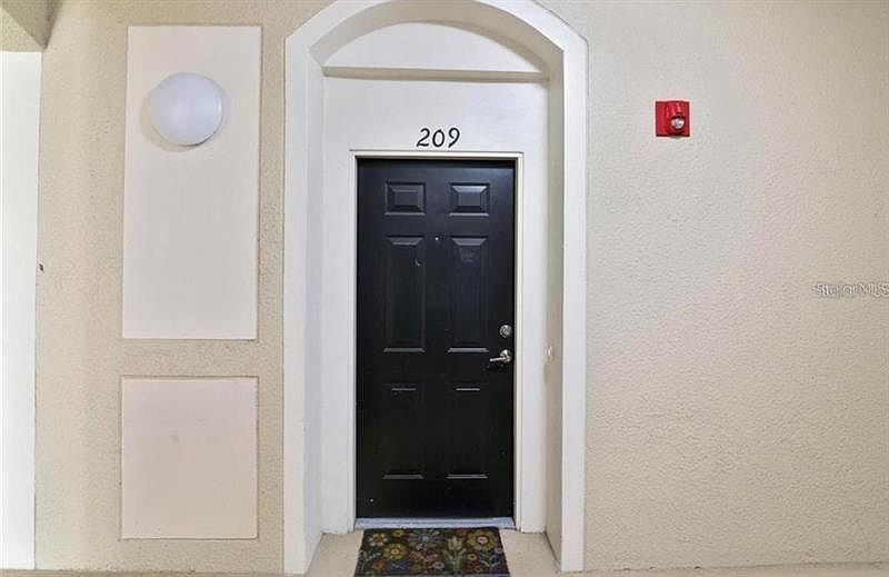 1st image of 6434 Cava Alta Dr Unit 209