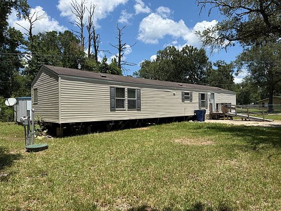 3rd image of 2591 Glenda Dr