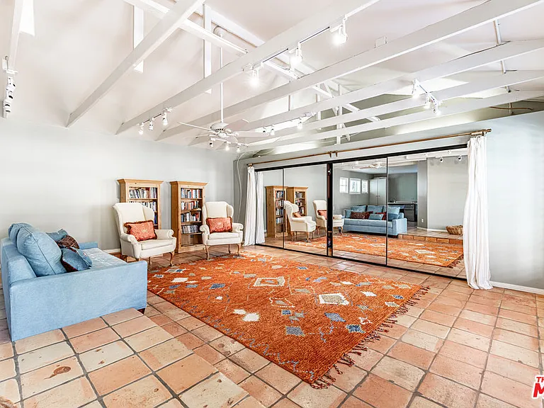 216 S Carmelina Ave #GUESTHOUSE — Photo 8