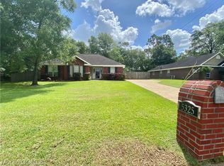 5325 Southern Oaks Trl, Grand Bay, AL 36541