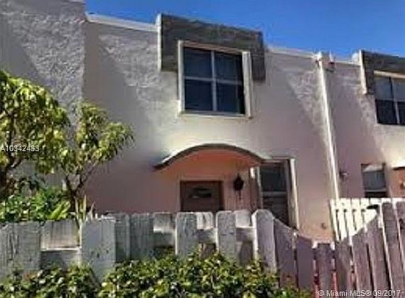4th image of 1701 NE 115th St APT 34A