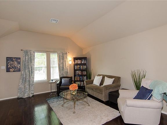 4th image of 10913 Casitas Dr