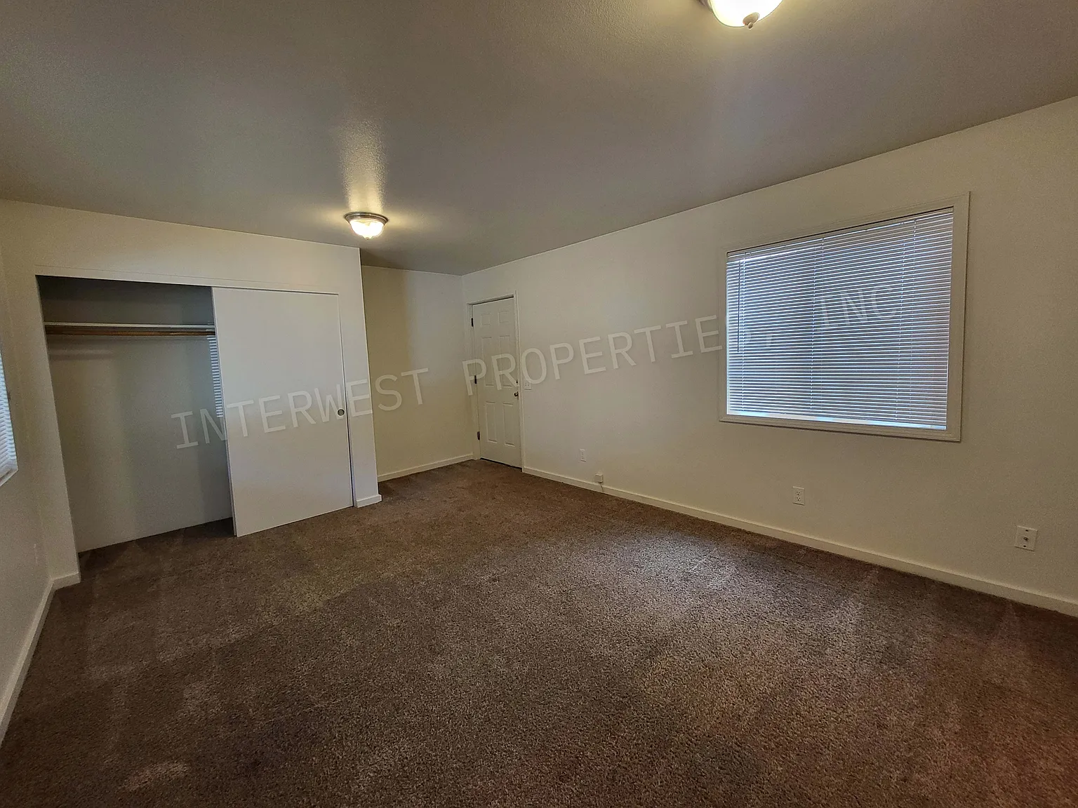 Studio, 375 sqft, $995 — Photo 4