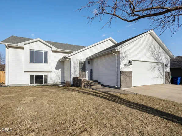 1700 7th St NE, Watertown, SD 57201