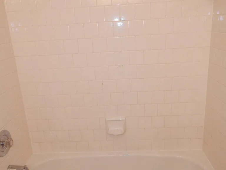 17 Juliet Ln #303 — Photo 27