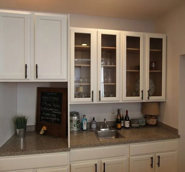 3825 N Greenview Ave — Photo 9