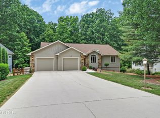 35 Pineridge Ct, Fairfield Glade, TN 38558