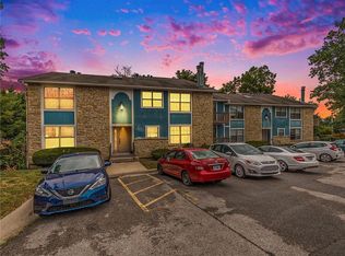 8153 Holmes Rd APT 203, Kansas City, MO 64131