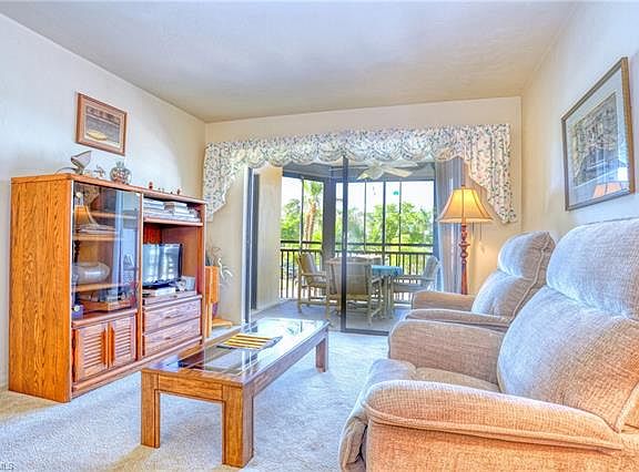 3rd image of 4263 Bay Beach Ln APT 114