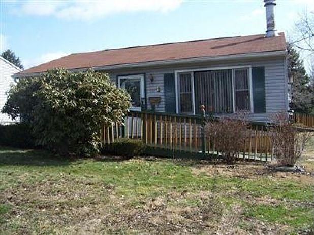 1st image of 776 Granite St