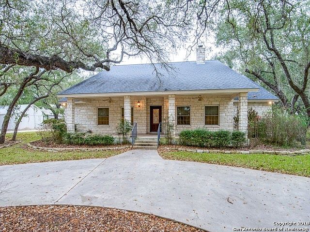 1st image of 213 Fawn Ln