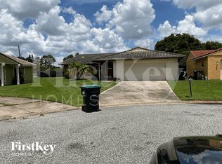 10803 Waterford Ct, Orlando, FL 32821