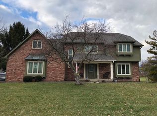 1516 Brook Mill Ct, Carmel, IN 46032