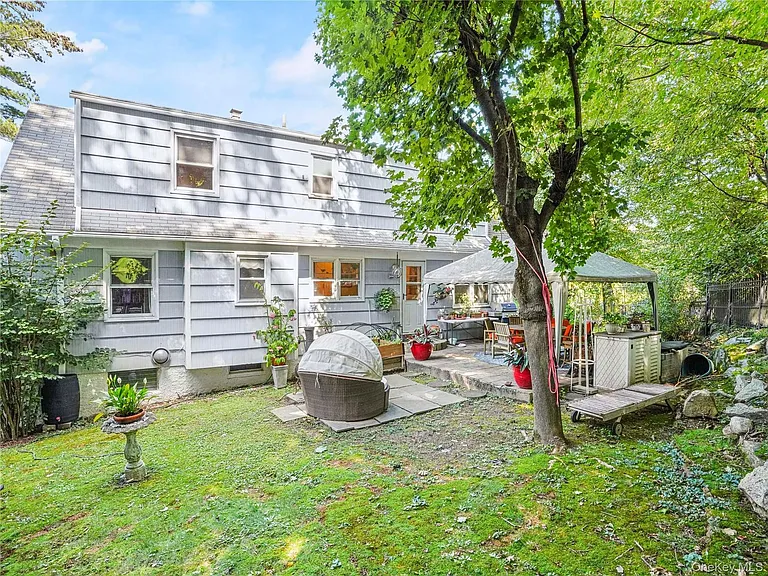 1035 Shore Acres Dr — Photo 21