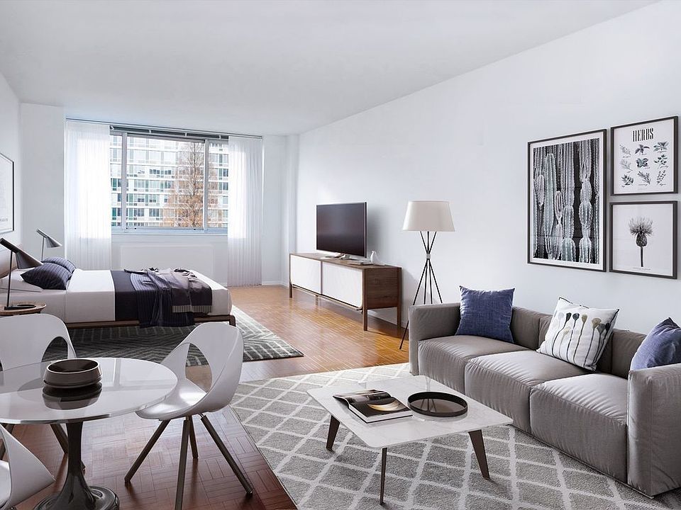 1st image of 229 Chrystie St Ph 6