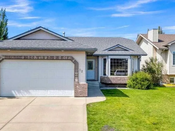 12 E Archibald Cres, Red Deer, AB T4R 2X3