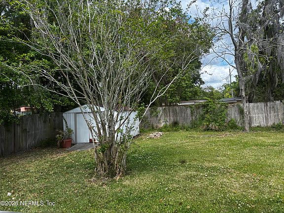 5th image of 6929 ROLLO Road