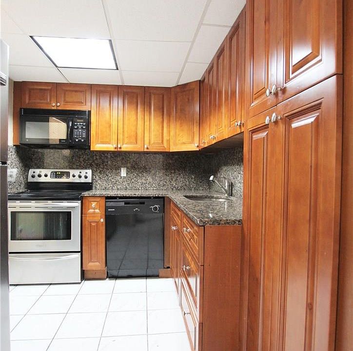 1st image of 8250 Byron Ave