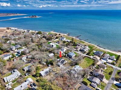 6 Kerwin Ave, Mattapoisett, MA, 02739